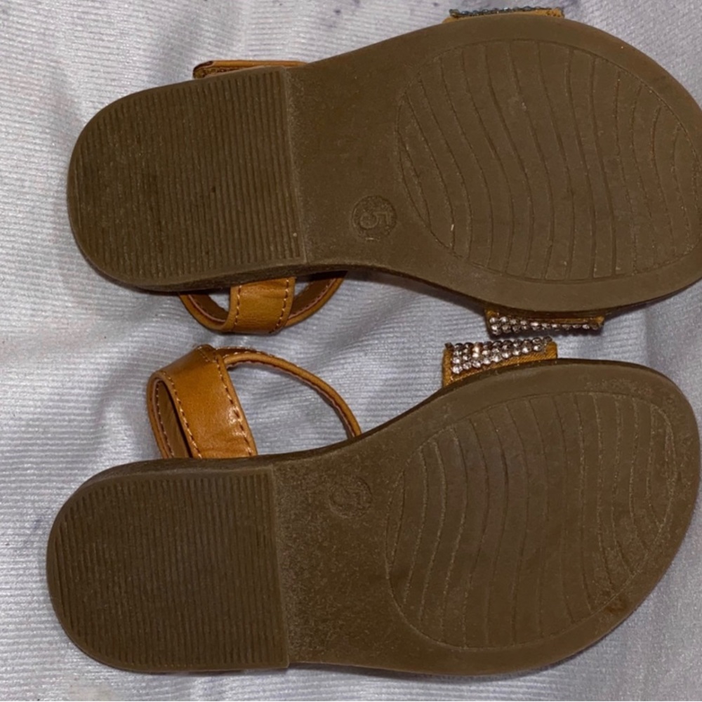 Sandals - Picture 3 of 3